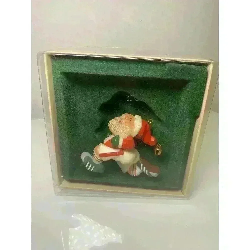 Vintage Hallmark Keepsake Santa Ornament Bundle 80s & 90s In Boxes Used 5 Total